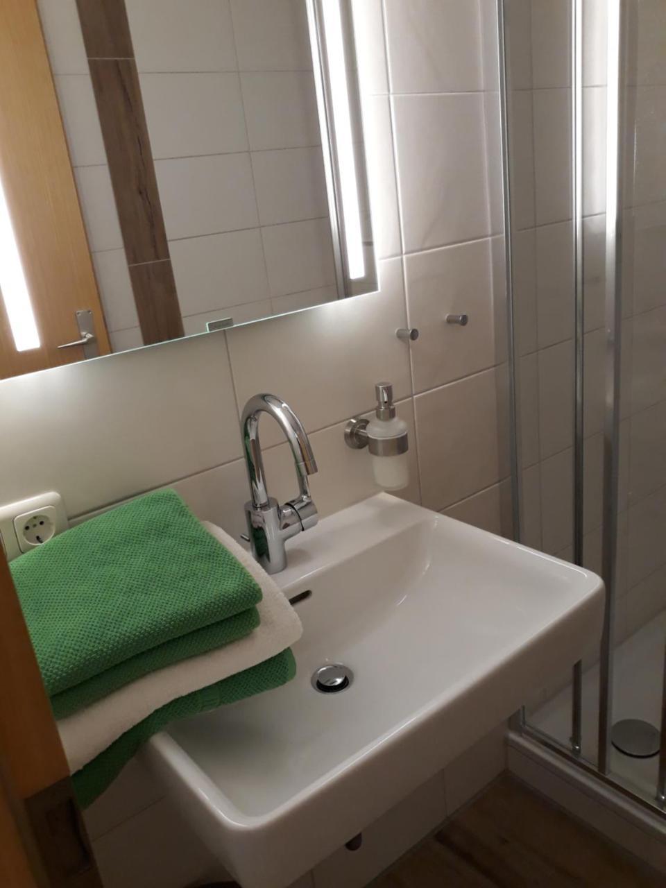 Bed and Breakfast Bauernhof Kotz Brunnen Екстер'єр фото